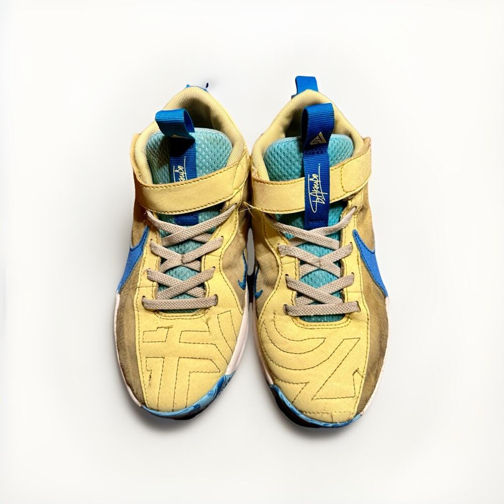 Nike Zoom Freak 5 'Canary Yellow' DZ4485-400 Kids Sneaker Size 1Y